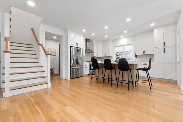41 Taylor Ln, Rowley, MA 01969