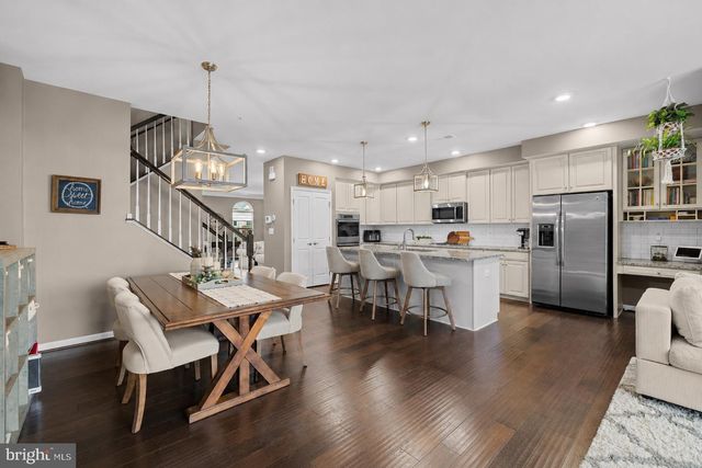 42230 PIEBALD SQ, Aldie, VA 20105