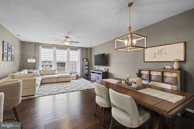 42230 PIEBALD SQ, Aldie, VA 20105