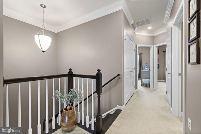 42230 PIEBALD SQ, Aldie, VA 20105