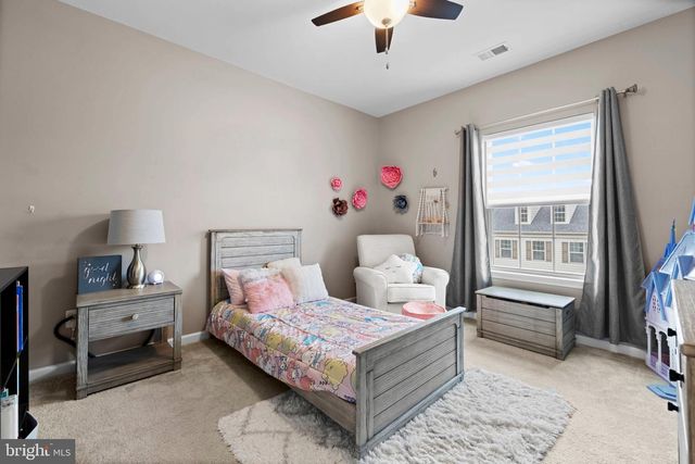 42230 PIEBALD SQ, Aldie, VA 20105