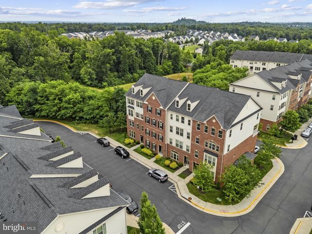 42230 PIEBALD SQ, Aldie, VA 20105