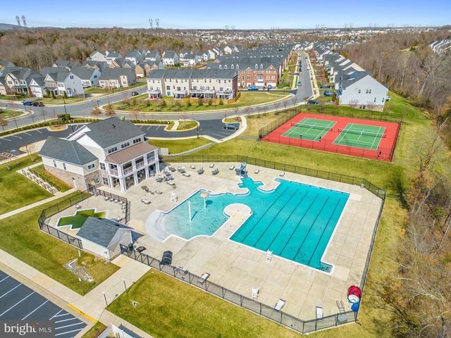 42230 PIEBALD SQ, Aldie, VA 20105