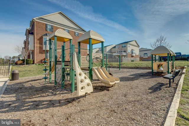 42230 PIEBALD SQ, Aldie, VA 20105