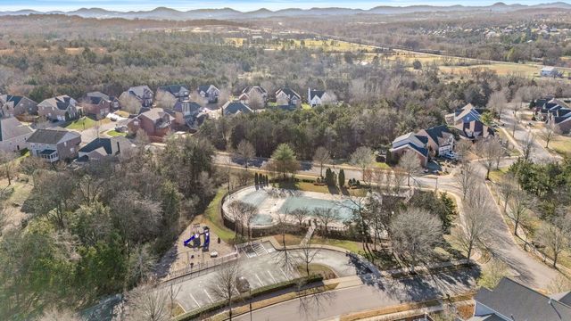 629 Westcott Ln, Nolensville, TN 37135