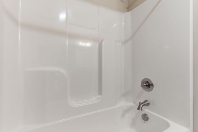 120 Mazie Dr, Lafayette, TN 37083