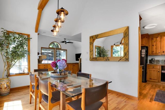 220 Miracle Lane, Santa Cruz, CA 95060