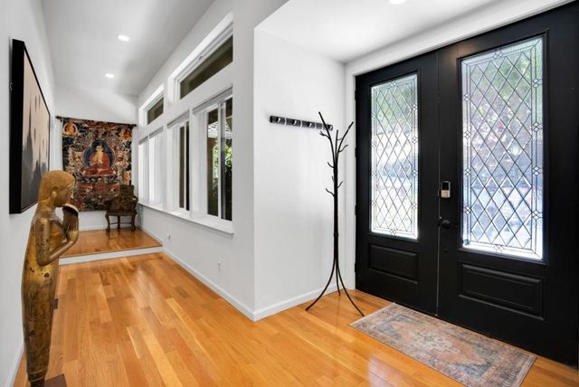 220 Miracle Lane, Santa Cruz, CA 95060