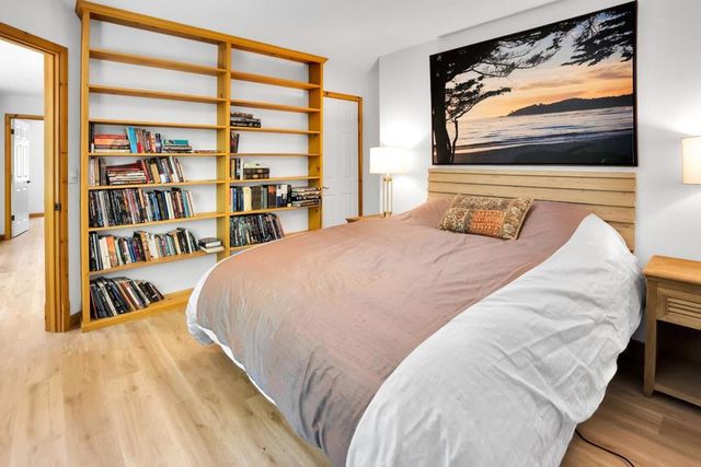 220 Miracle Lane, Santa Cruz, CA 95060