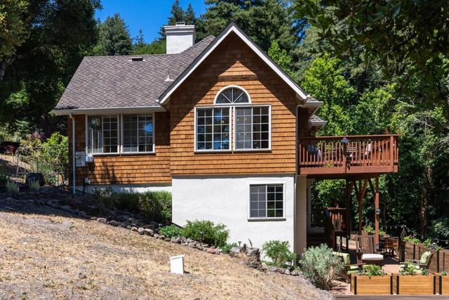 220 Miracle Lane, Santa Cruz, CA 95060