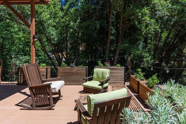 220 Miracle Lane, Santa Cruz, CA 95060