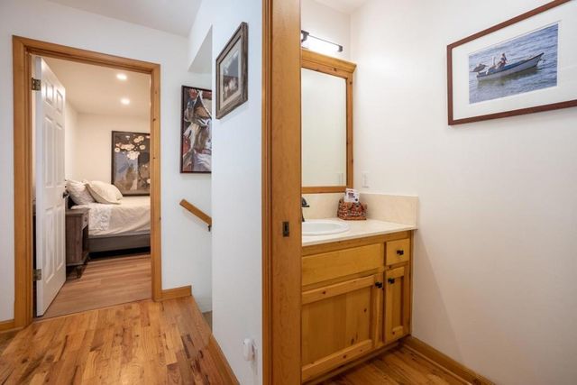 220 Miracle Lane, Santa Cruz, CA 95060