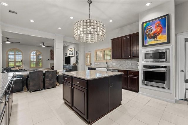2028 Verde Valley Drive, League City, TX 77573