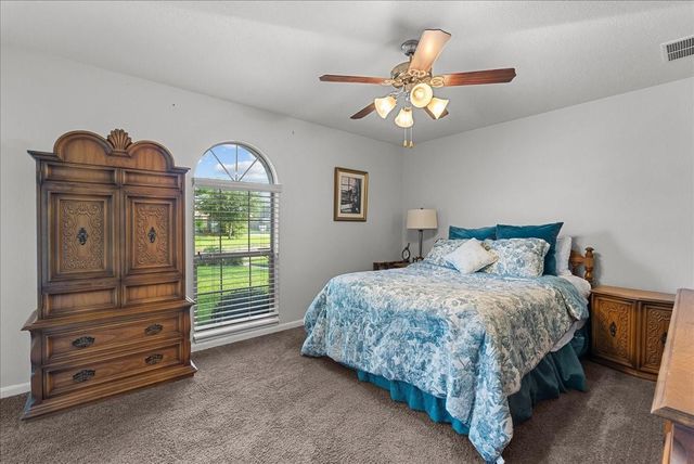 2028 Verde Valley Drive, League City, TX 77573