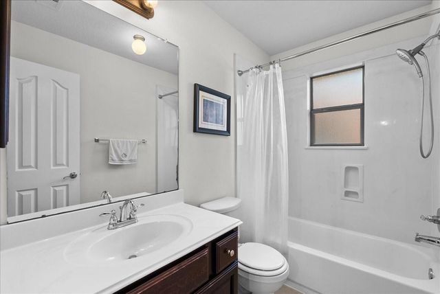 2028 Verde Valley Drive, League City, TX 77573