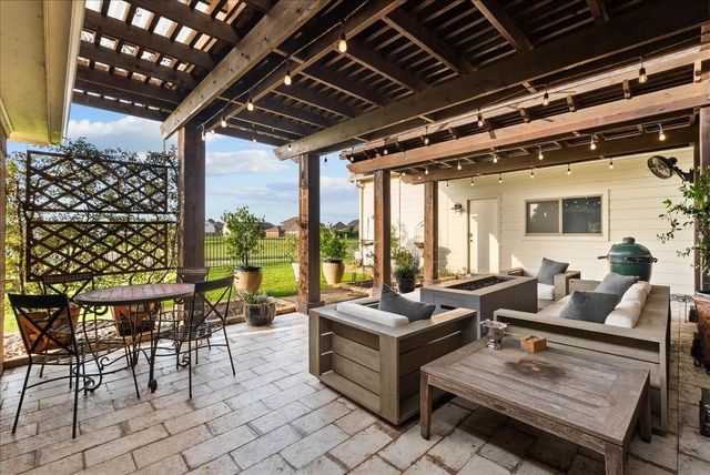 2028 Verde Valley Drive, League City, TX 77573