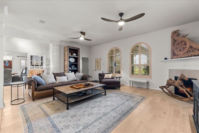 2028 Verde Valley Drive, League City, TX 77573