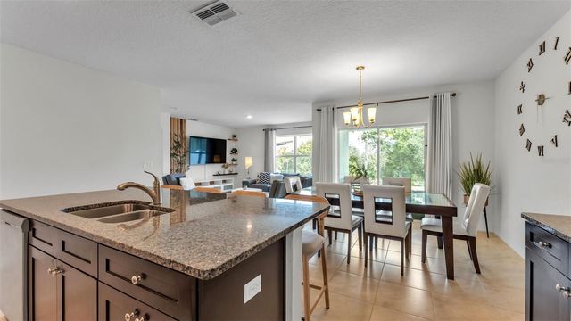 182 ST THOMAS DRIVE, Mulberry, FL 33860