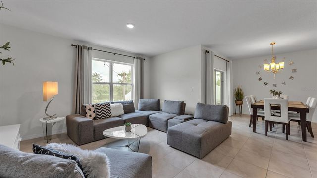 182 ST THOMAS DRIVE, Mulberry, FL 33860