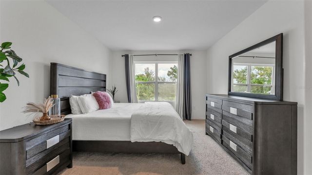 182 ST THOMAS DRIVE, Mulberry, FL 33860