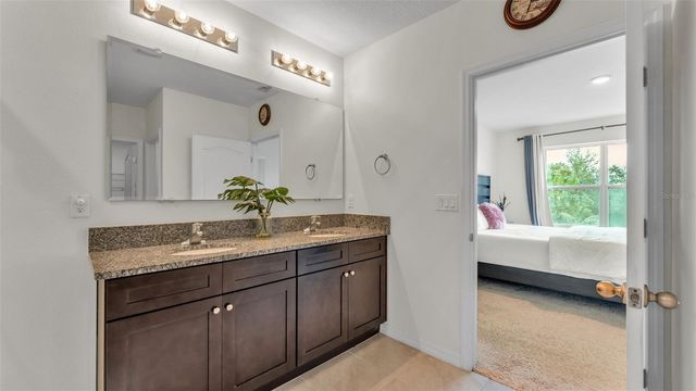 182 ST THOMAS DRIVE, Mulberry, FL 33860