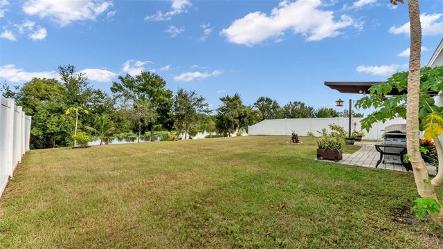 182 ST THOMAS DRIVE, Mulberry, FL 33860