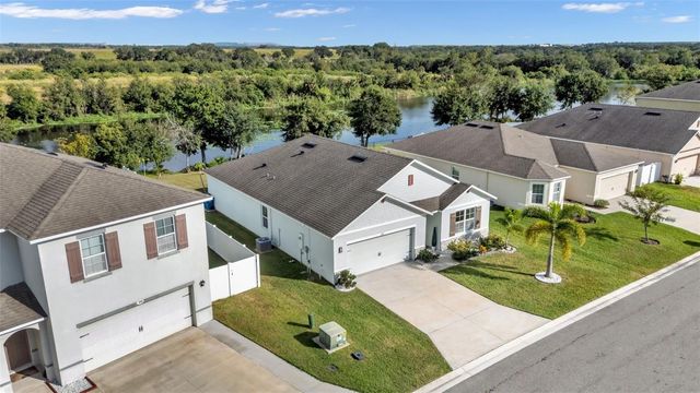 182 ST THOMAS DRIVE, Mulberry, FL 33860