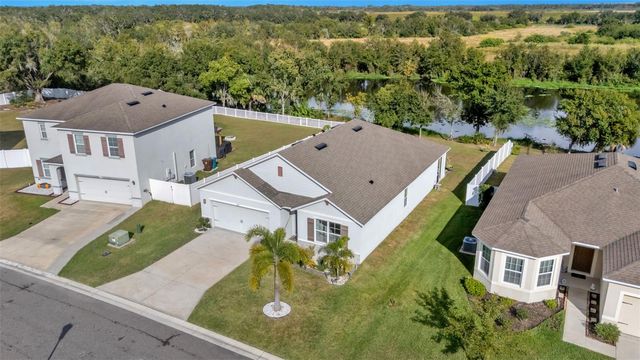 182 ST THOMAS DRIVE, Mulberry, FL 33860