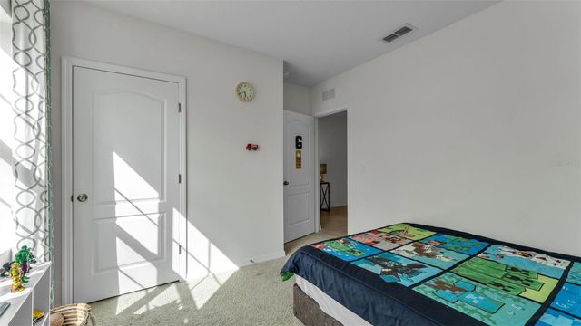 182 ST THOMAS DRIVE, Mulberry, FL 33860