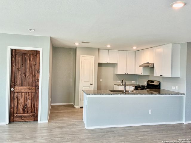 320 Agave, Jourdanton, TX 78026