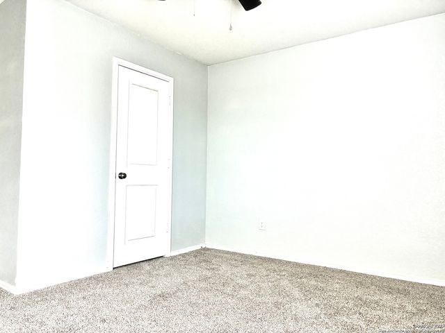 320 Agave, Jourdanton, TX 78026