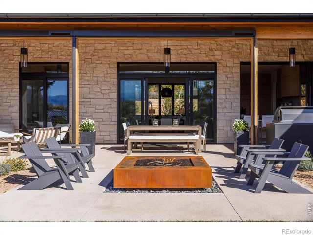 8003 Sagebrush Court, Boulder, CO 80301