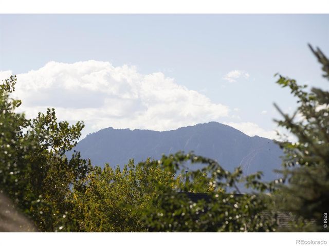 8003 Sagebrush Court, Boulder, CO 80301