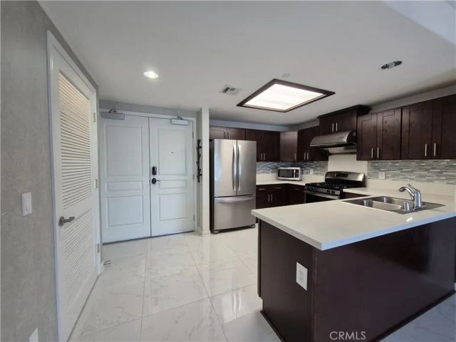 11 S 3rd Street 410, Alhambra, CA 91801