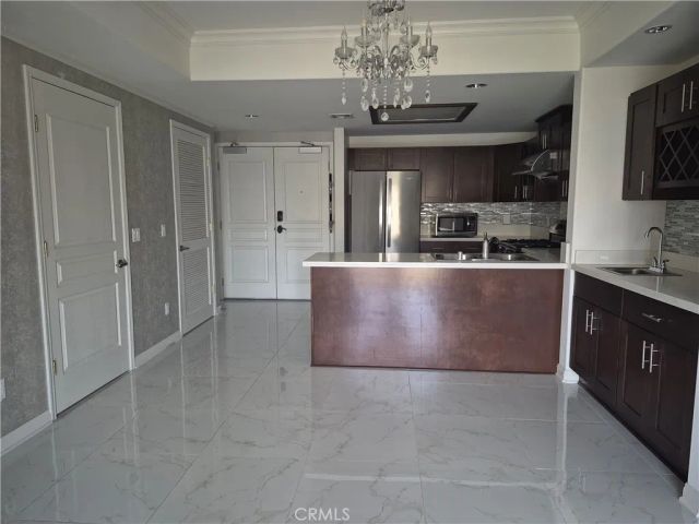 11 S 3rd Street 410, Alhambra, CA 91801
