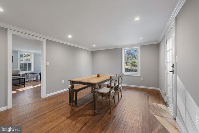 504 HAMPTON LN, Baltimore, MD 21286