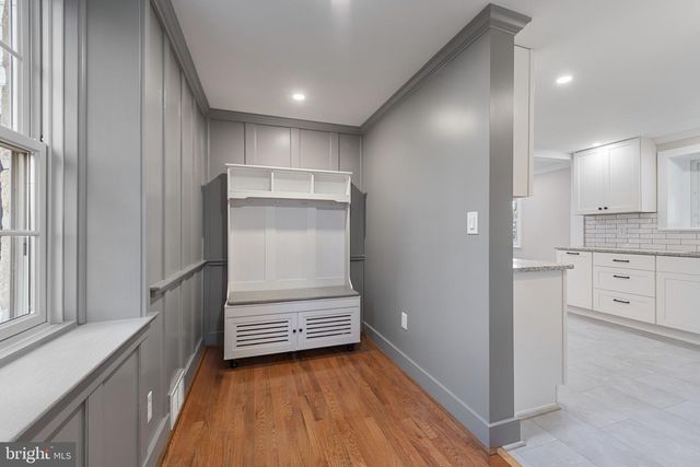 504 HAMPTON LN, Baltimore, MD 21286