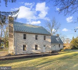 504 HAMPTON LN, Baltimore, MD 21286