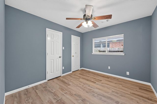 7218 Fox Hall Lane, Humble, TX 77338