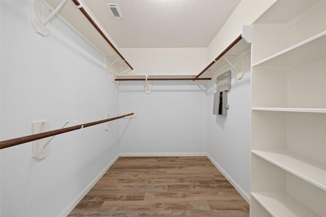 7218 Fox Hall Lane, Humble, TX 77338
