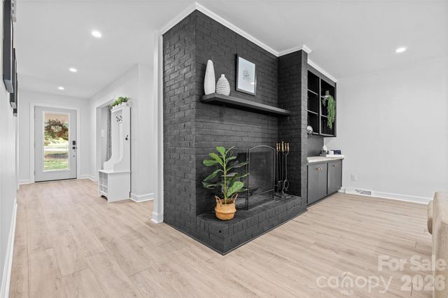 1709 Lakeview Drive, Monroe, NC 28112