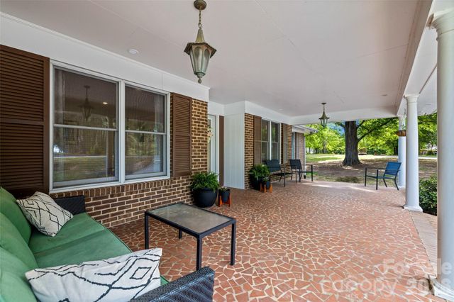 1709 Lakeview Drive, Monroe, NC 28112