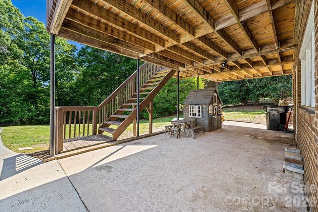 1709 Lakeview Drive, Monroe, NC 28112