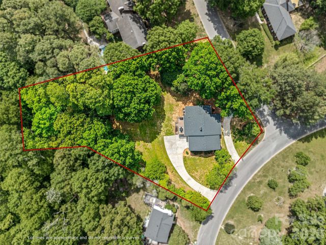 1709 Lakeview Drive, Monroe, NC 28112