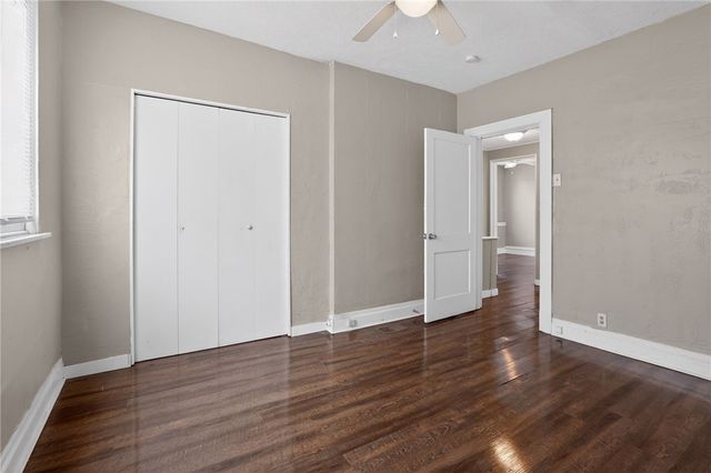 116 Locust St, Mt Oliver, PA 15210