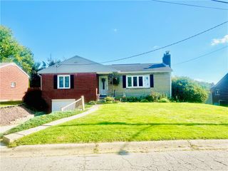 2538 Richdale Dr., New Kensington, PA 15068