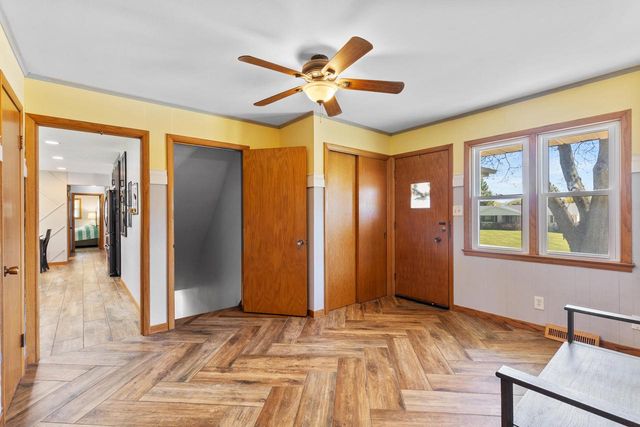 575 Kenmar ROAD, Brookfield, WI 53005