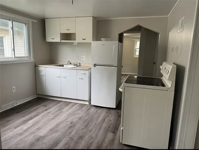 327 Webster Avenue, Rochester, NY 14609