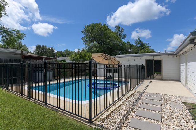 103 NORTHRIDGE DR, San Antonio, TX 78209