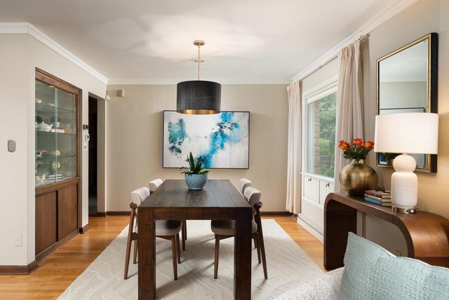 2518 N Harding BOULEVARD, Wauwatosa, WI 53226